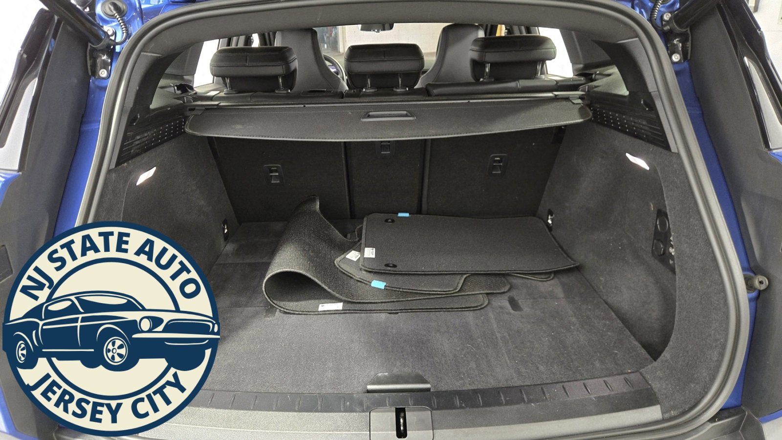 Used 2023 Fisker Ocean Extreme image 26