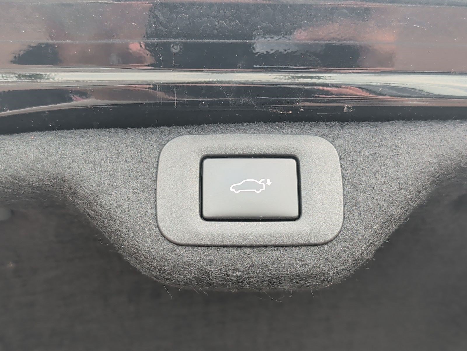 Used 2019 Lexus ES 350 F Sport w/ Accessory Package 2 FWD image 29