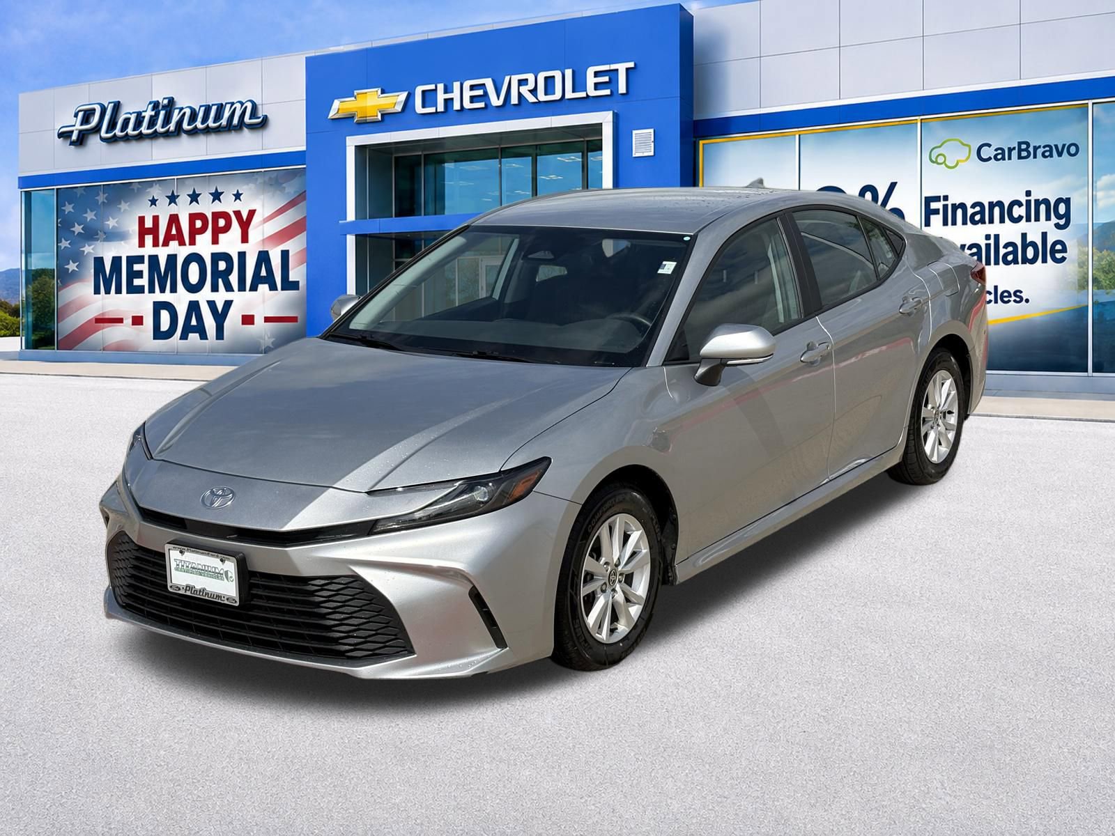 Used 2025 Toyota Camry LE FWD image 13