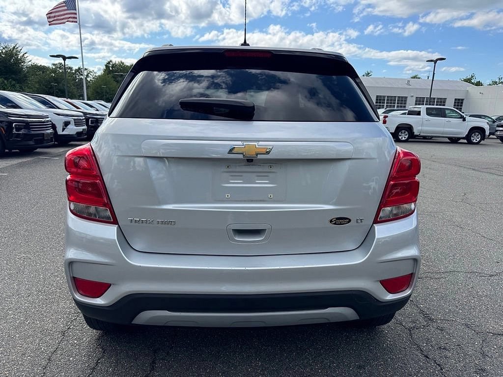 Used 2019 Chevrolet Trax LT w/ LT Convenience Package AWD/4WD image 6