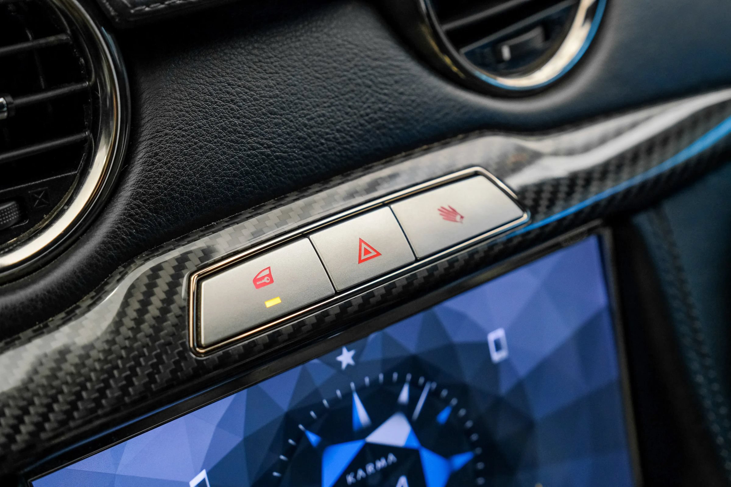 Used 2018 Karma Revero Luxury RWD image 31