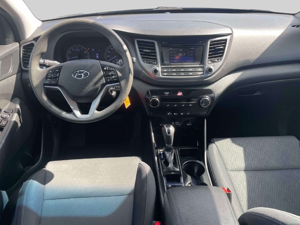 Used 2018 Hyundai Tucson SE AWD/4WD image 13