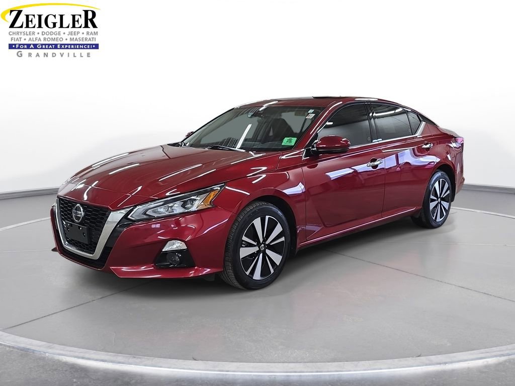 Used 2022 Nissan Altima 2.5 SL