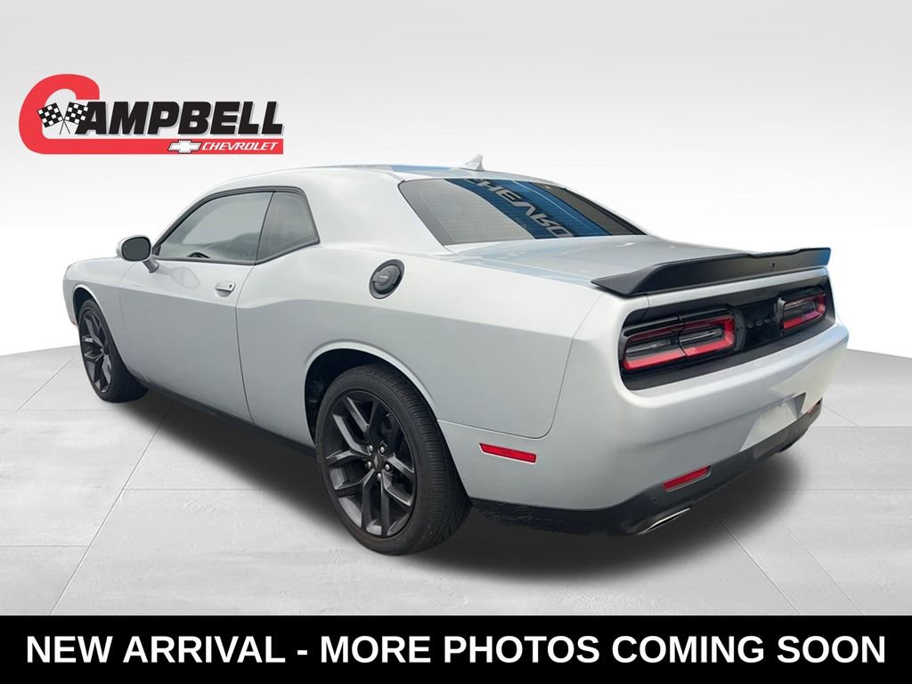 Used 2023 Dodge Challenger SXT w/ Plus Package RWD image 3