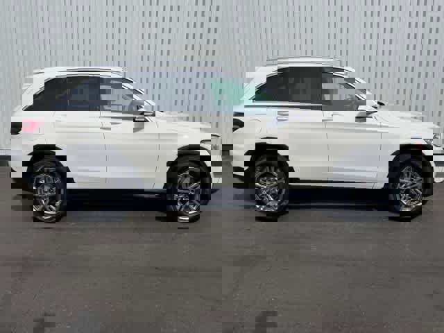 Certified 2022 Mercedes-Benz GLC 300 image 7