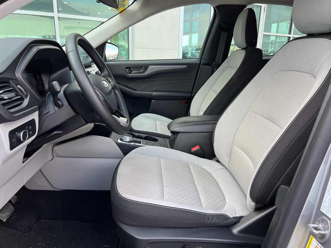 Used 2024 Ford Escape Active image 15