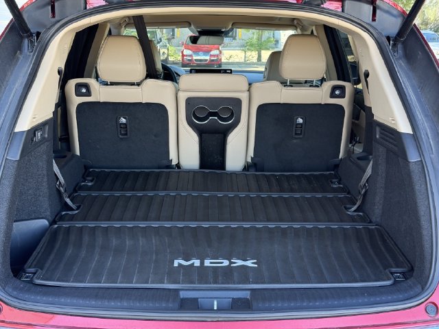 Certified 2025 Acura MDX w/ Technology Package FWD image 28