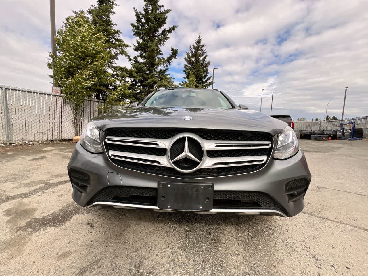 Used 2016 Mercedes-Benz GLC 300 4MATIC image 29
