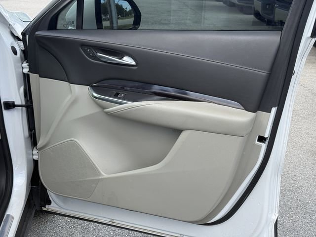 Used 2021 Cadillac XT4 Luxury w/ Driver Awareness Package FWD image 34