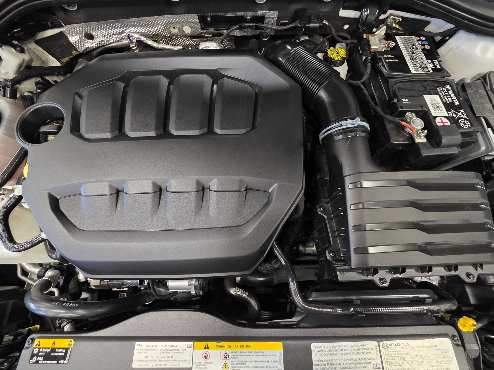 Used 2022 Volkswagen Golf R image 3