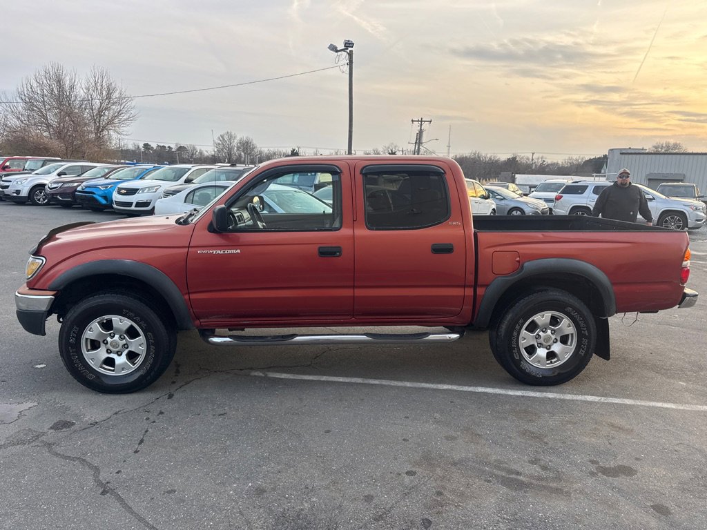 Used 2002 Toyota Tacoma PreRunner RWD image 2