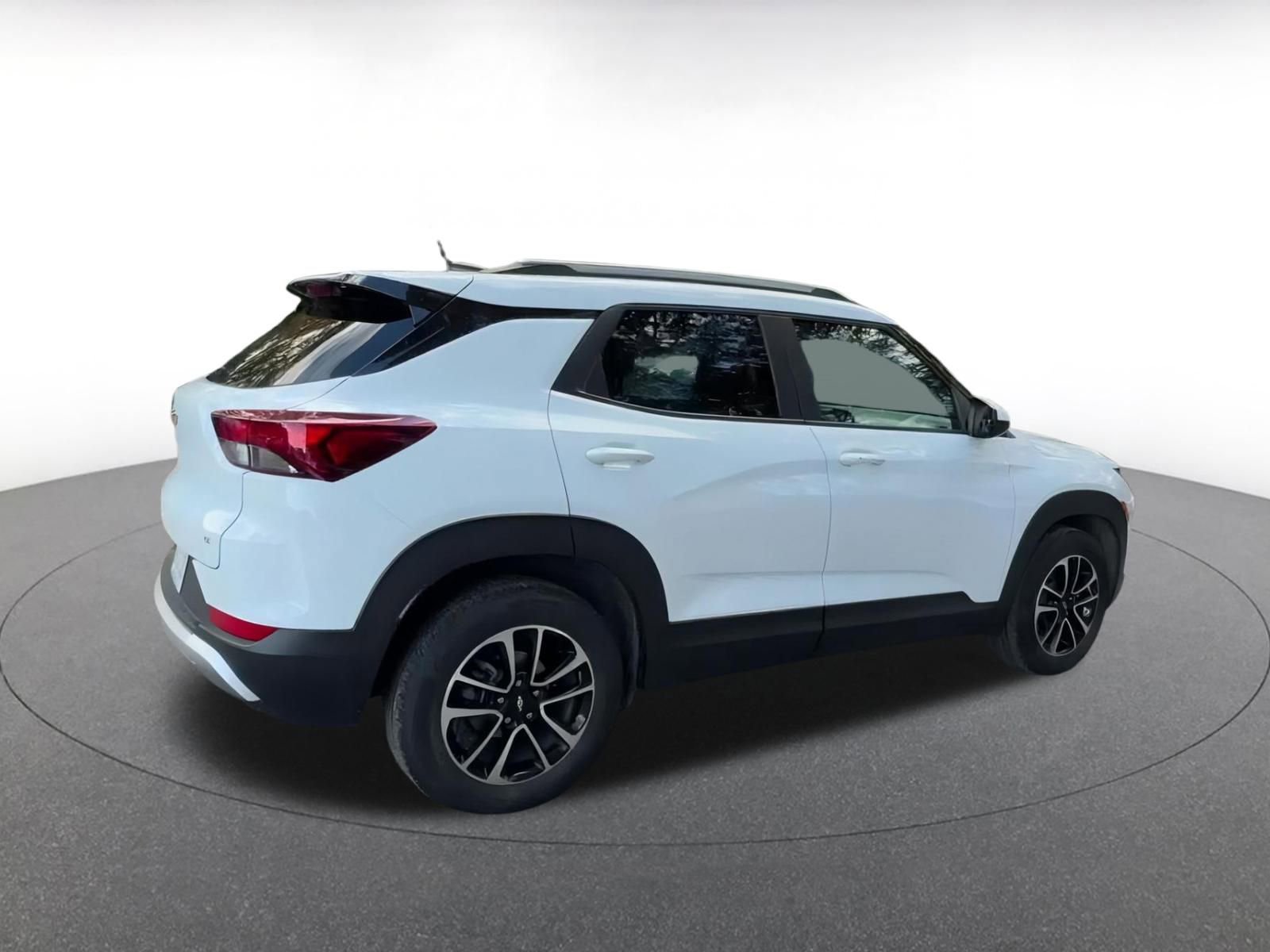 Used 2025 Chevrolet TrailBlazer LT image 15