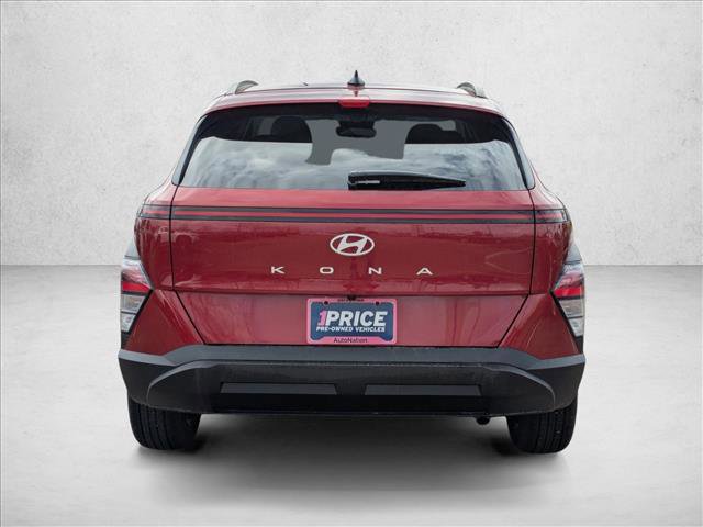 Used 2025 Hyundai Kona SEL image 6