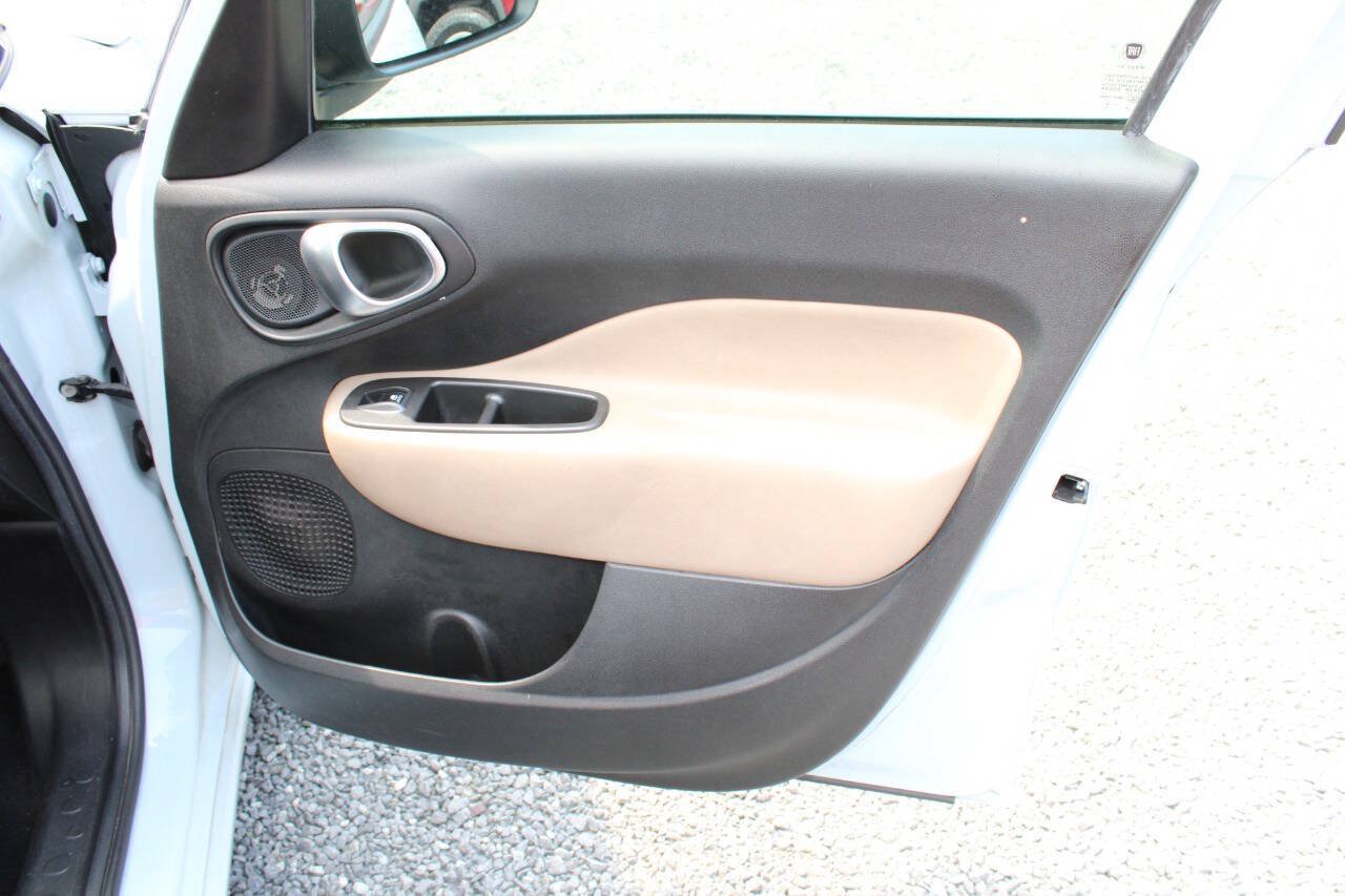 Used 2014 FIAT 500L Lounge FWD image 20