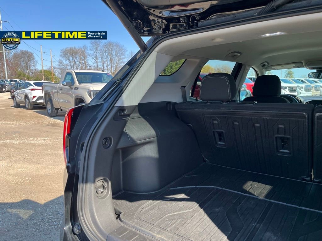 Certified 2023 GMC Terrain SLE w/ Driver Convenience Package image 15