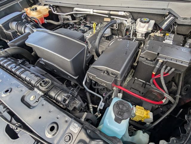 Used 2022 Chevrolet Colorado W/T w/ Custom Special Edition image 16