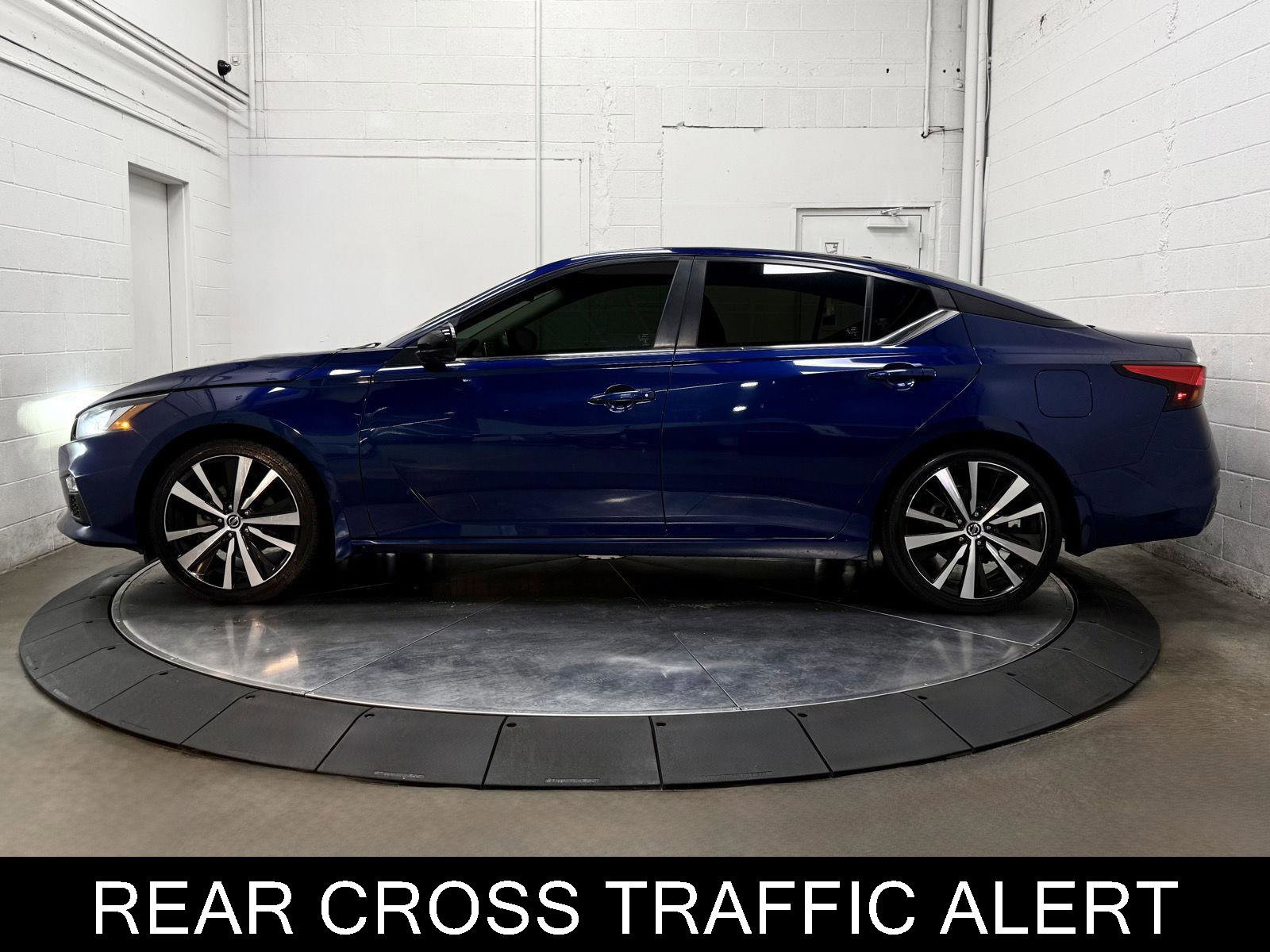 Used 2019 Nissan Altima 2.5 SR FWD image 6