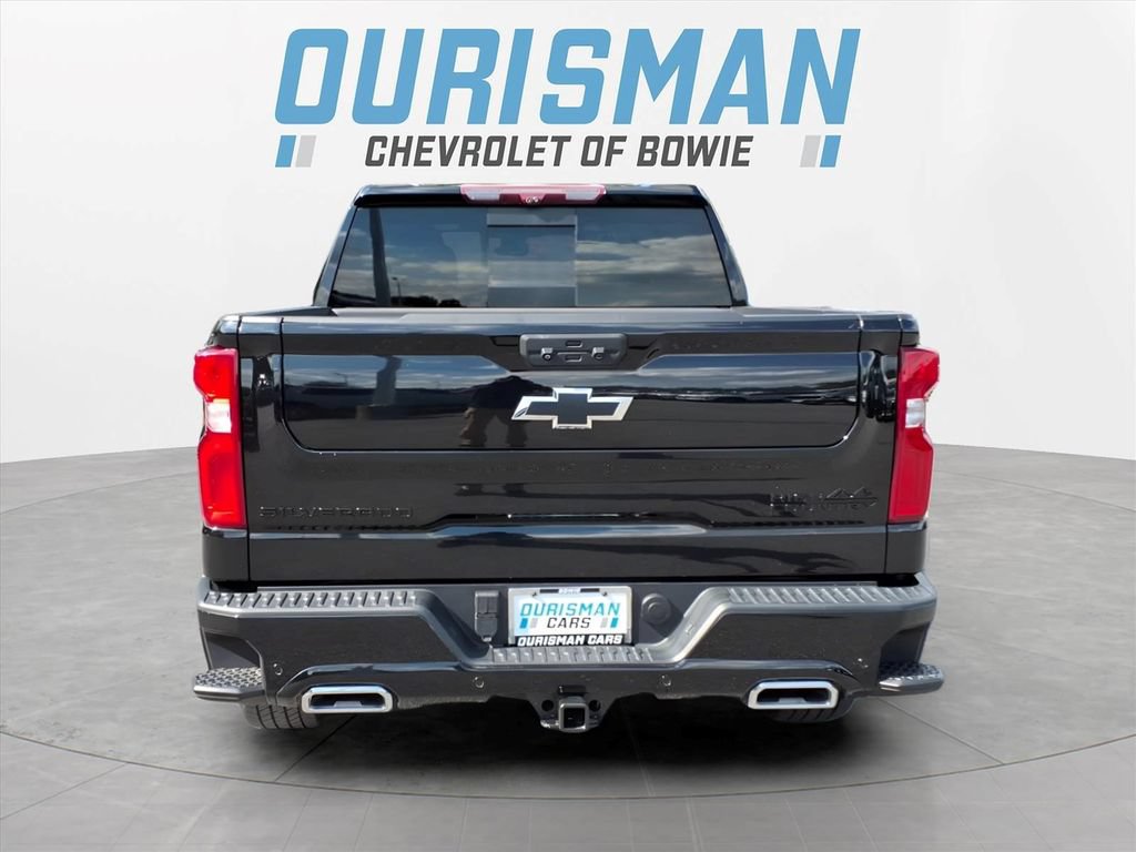 Certified 2023 Chevrolet Silverado 1500 High Country w/ Technology Package AWD/4WD image 4