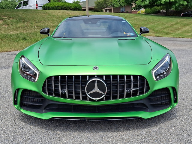 Used 2018 Mercedes-Benz AMG GT R image 2