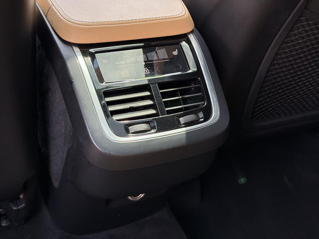 Used 2019 Volvo XC90 T6 Inscription w/ Luxury Package AWD/4WD image 22