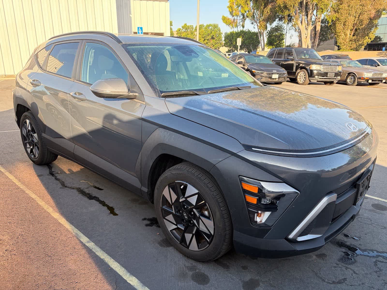 Used 2024 Hyundai Kona SEL FWD image 2