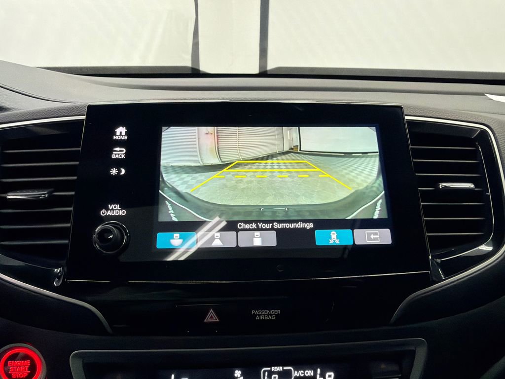 Used 2023 Honda Passport TrailSport image 32