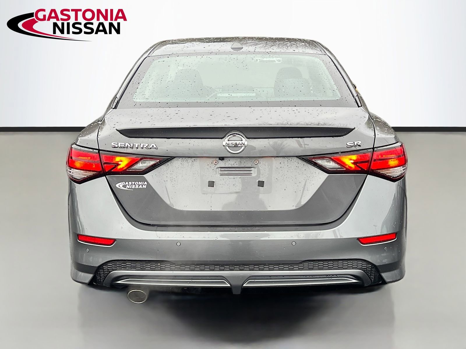 Used 2022 Nissan Sentra SR w/ Trunk Package image 7