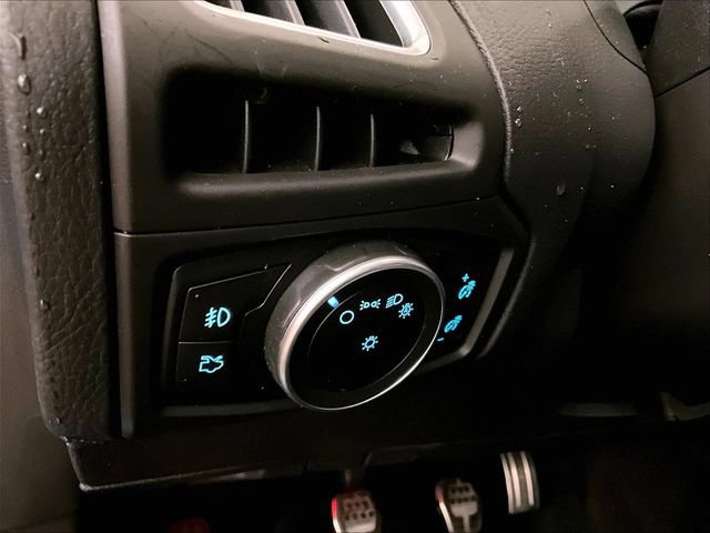Certified 2017 Ford Focus RS AWD/4WD image 30