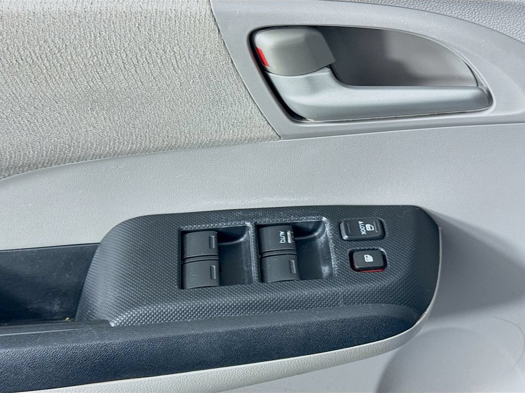 Used 2011 Honda Insight LX image 19