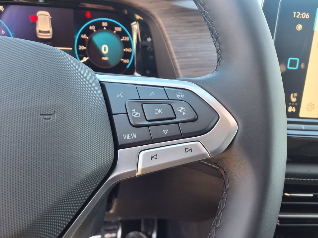 New 2026 Volkswagen Atlas SEL Premium R-Line image 45