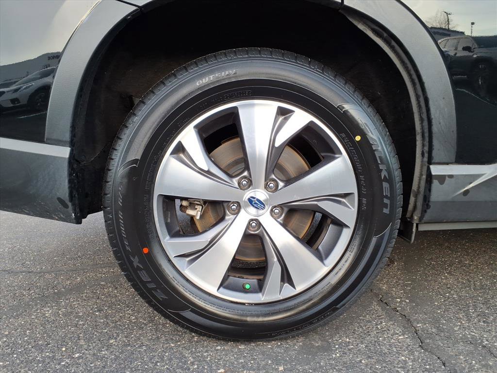 Used 2023 Subaru Ascent Premium w/ Convenience Package image 5