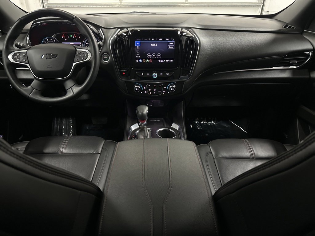 Used 2023 Chevrolet Traverse RS image 22