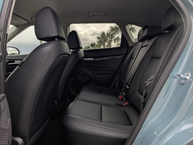 Certified 2025 Kia Seltos EX AWD/4WD image 14