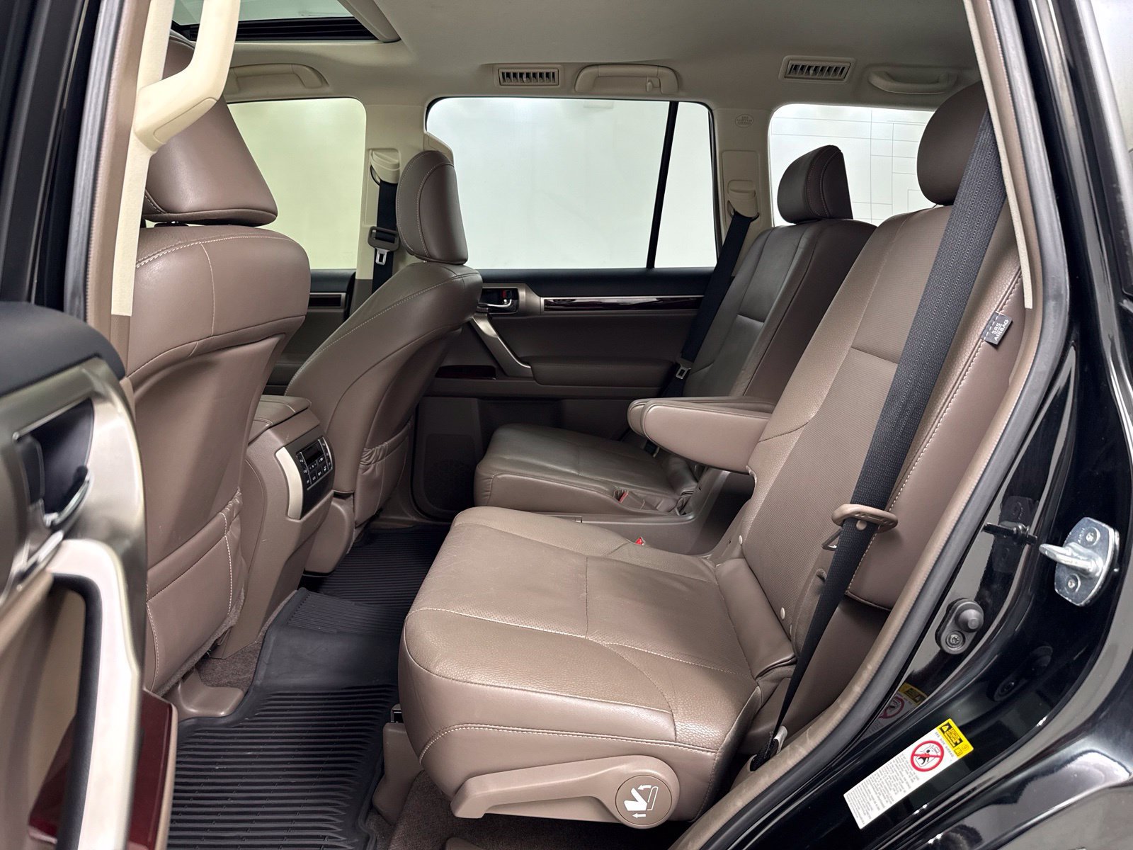 Used 2018 Lexus GX 460 Premium AWD/4WD image 24