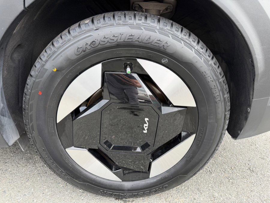 Used 2024 Kia EV9 Light Long Range image 68