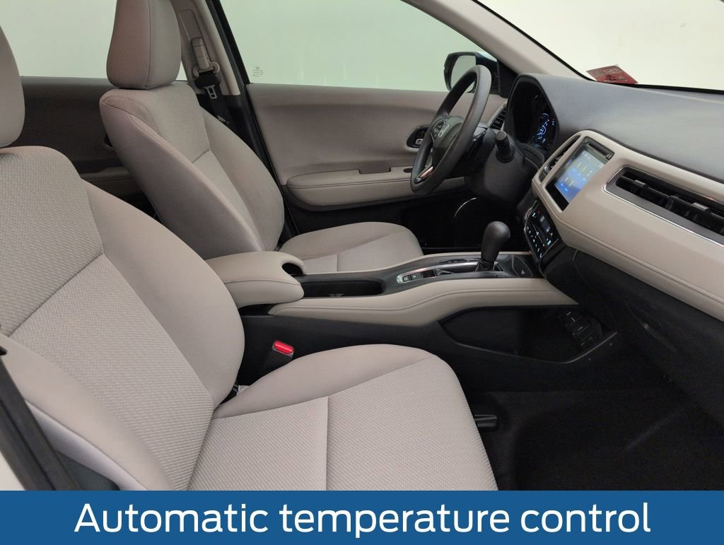 Used 2018 Honda HR-V EX image 17