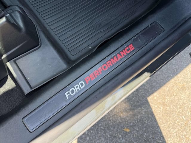 Used 2022 Ford Explorer ST w/ Equipment Group 401A AWD/4WD image 13