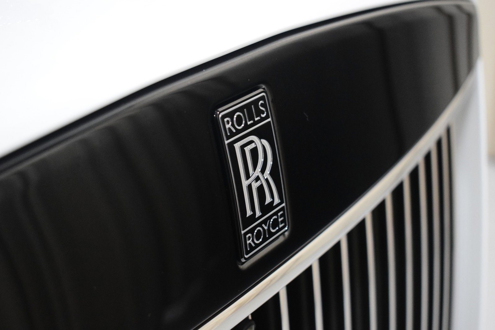 New 2026 Rolls-Royce Cullinan Black Badge image 7