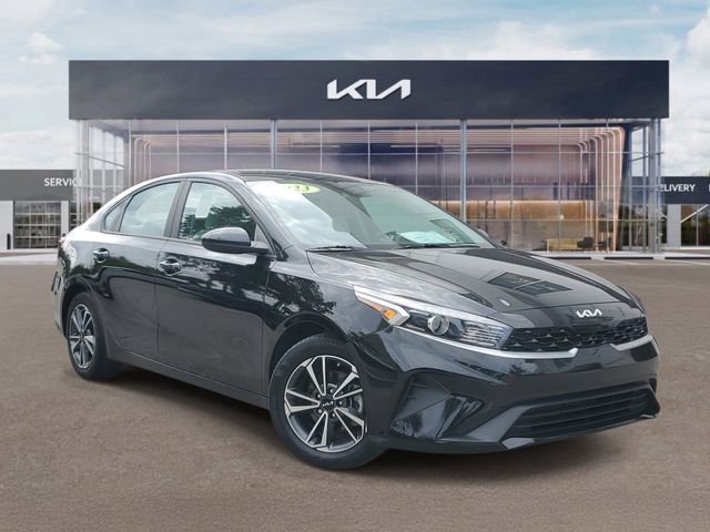 Certified 2023 Kia Forte LXS