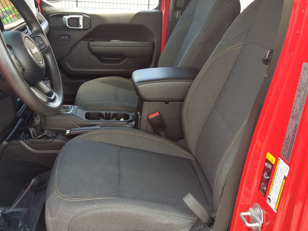 Used 2024 Jeep Gladiator Sport AWD/4WD image 17