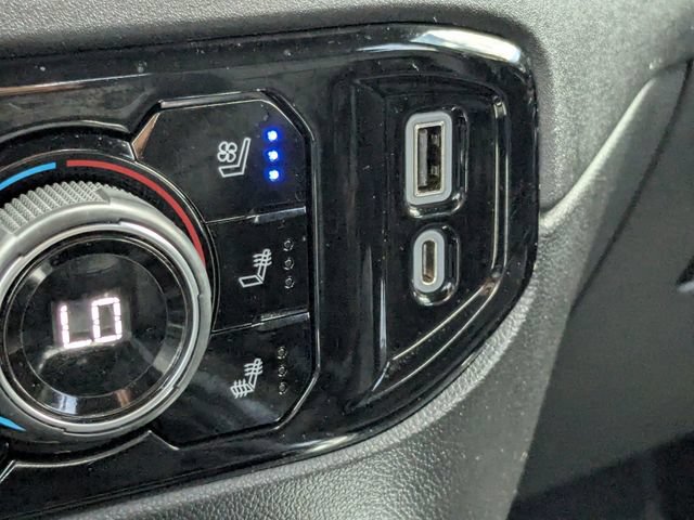 Used 2023 Chevrolet Silverado 1500 LTZ AWD/4WD image 28