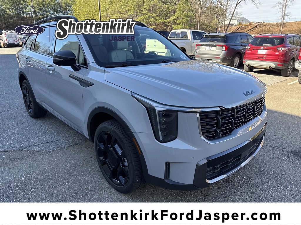Used 2025 Kia Sorento SX