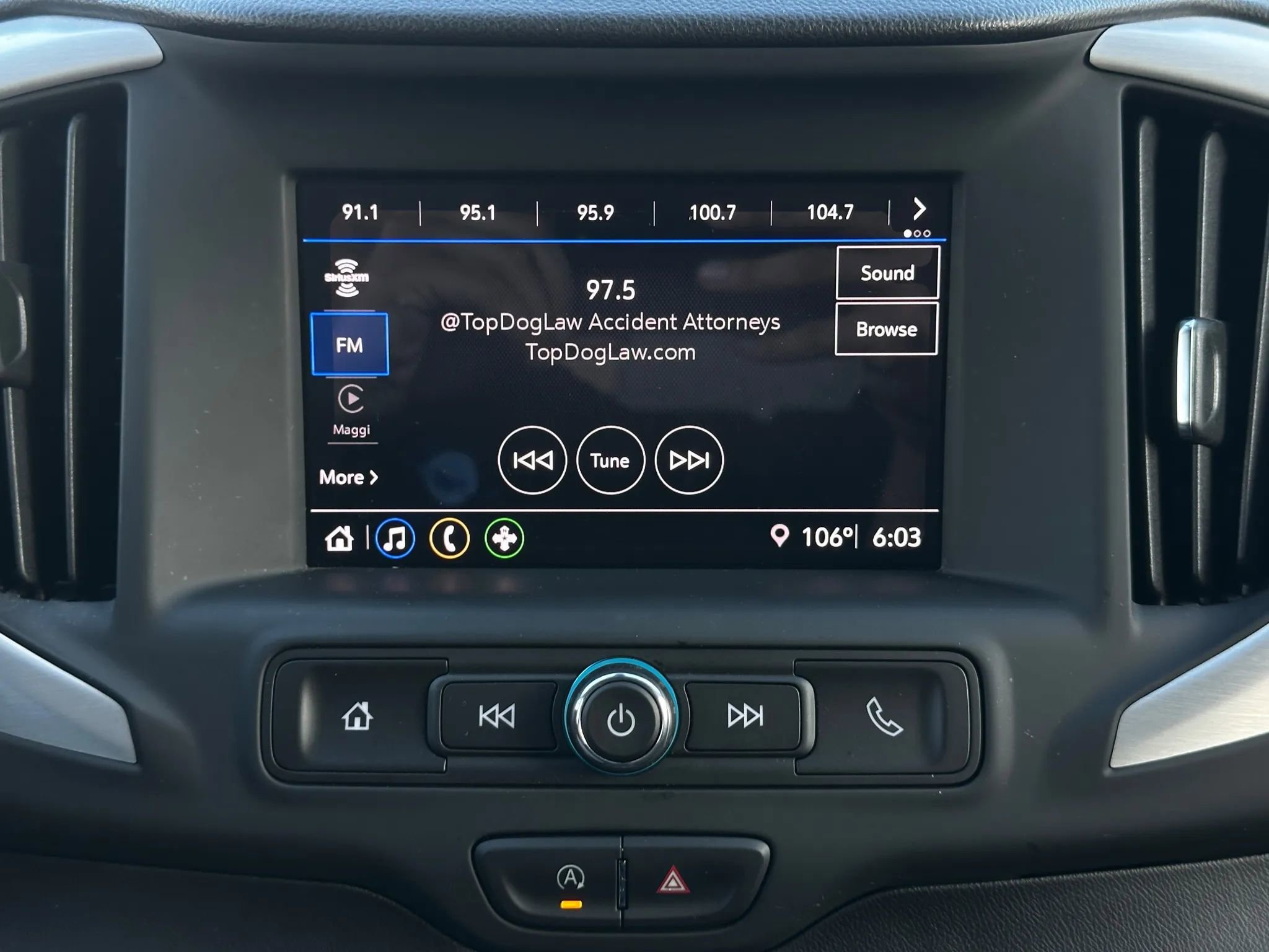 Used 2023 GMC Terrain SLE image 36