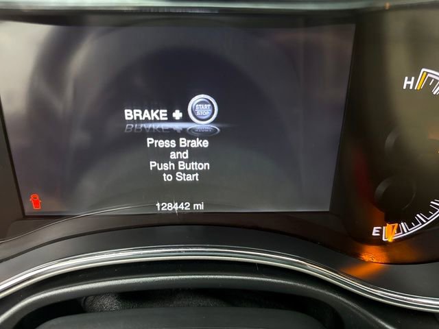 Used 2014 Jeep Grand Cherokee Limited w/ Trailer Tow Group IV image 20