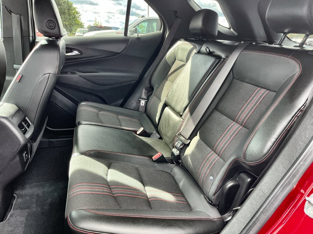 Used 2023 Chevrolet Equinox RS AWD/4WD image 23