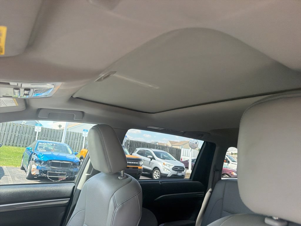 Used 2018 Toyota Highlander Limited AWD/4WD image 28