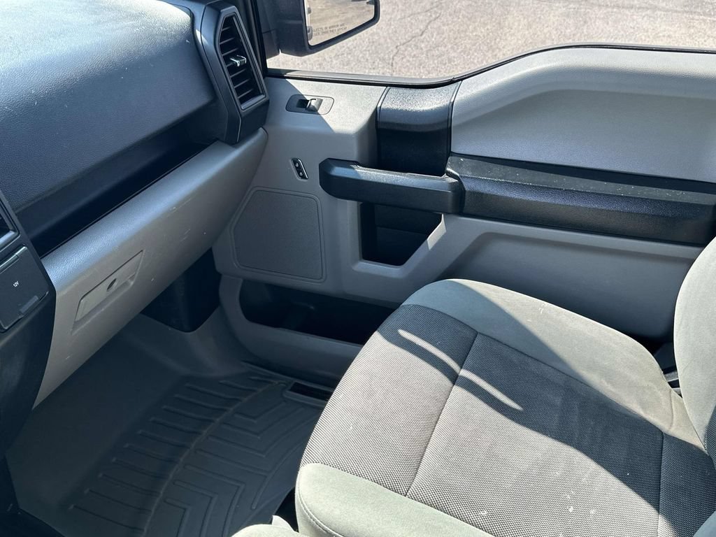 Used 2015 Ford F150 XL w/ Equipment Group 101A Mid RWD image 32