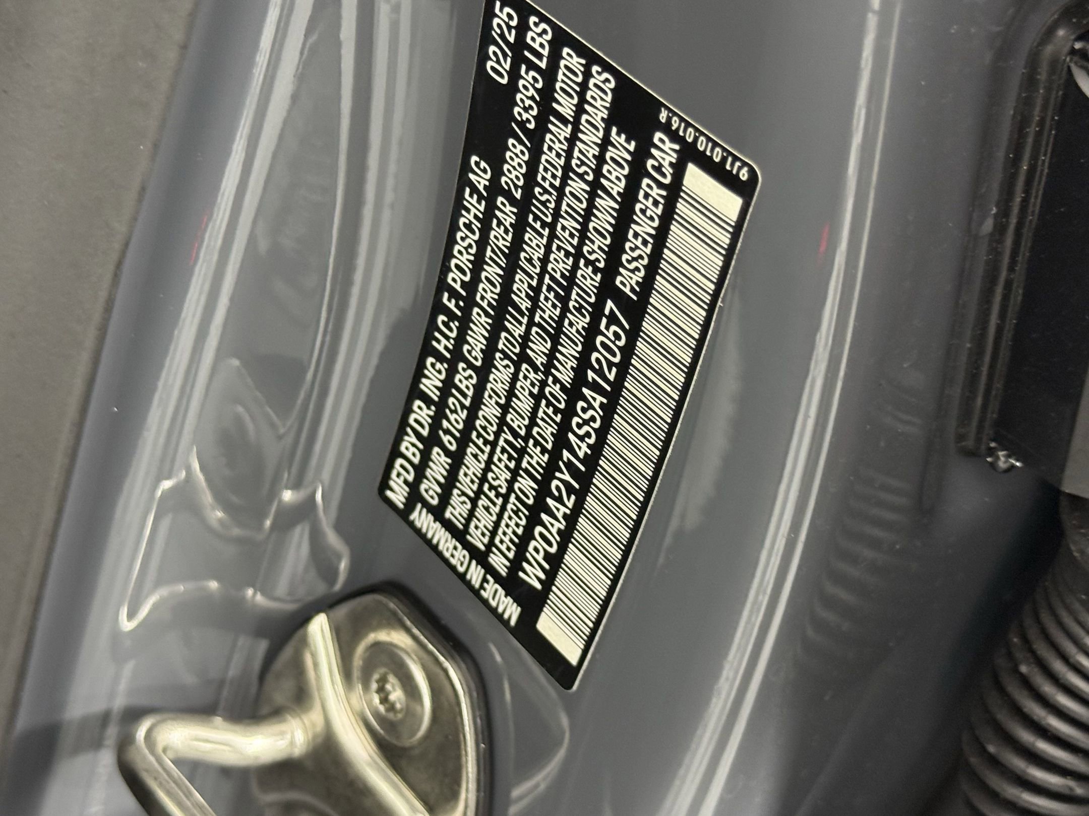 New 2025 Porsche Taycan image 22