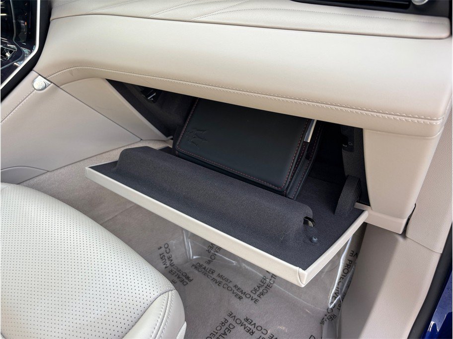 Used 2023 Maserati Grecale GT AWD/4WD image 49