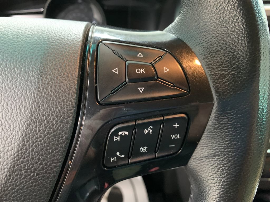 Used 2017 Ford Explorer XLT w/ Equipment Group 202A image 14